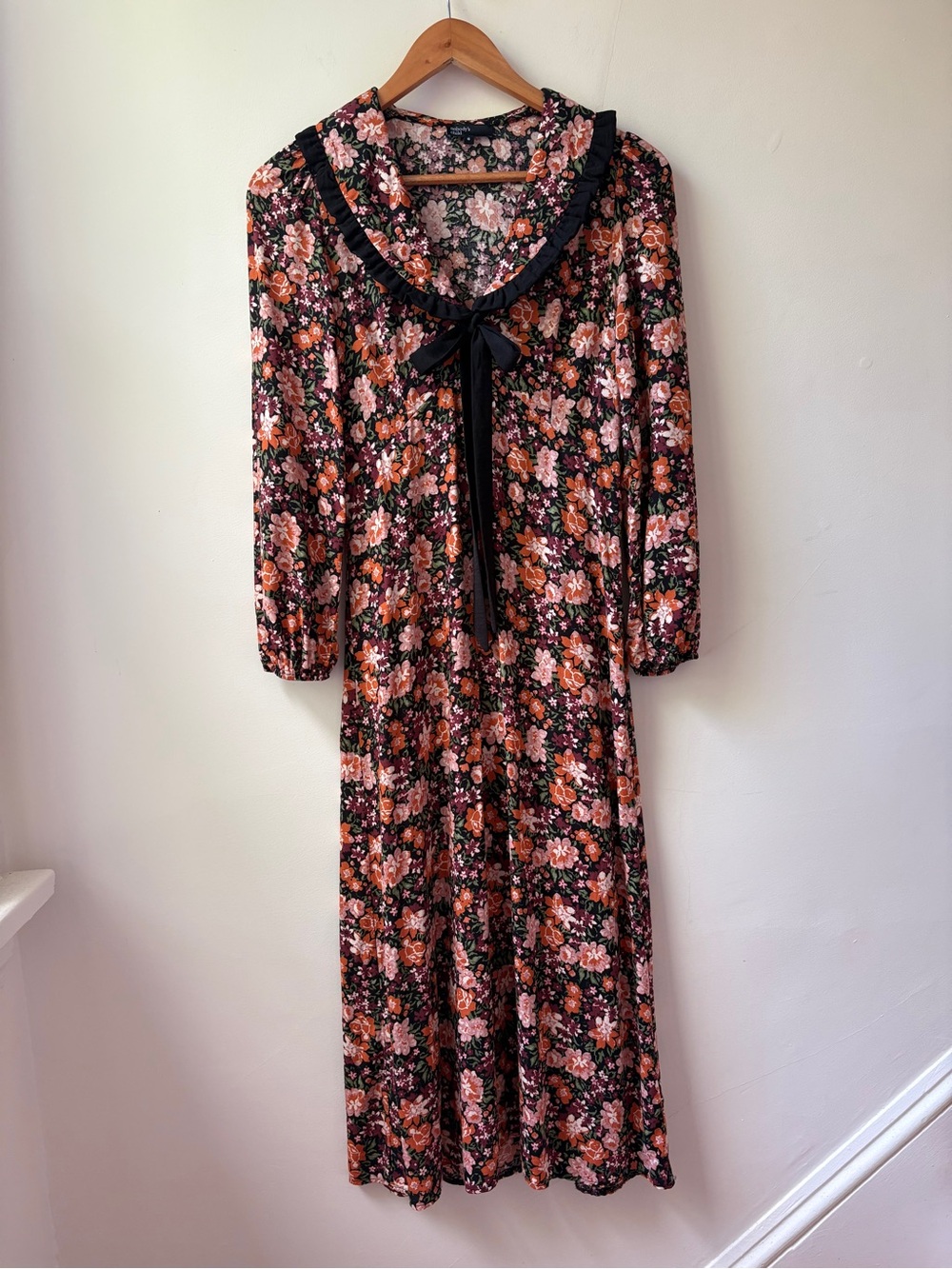Nobody's Child Floral Phoebe Collared Midi Dress - Picture 3 of 16